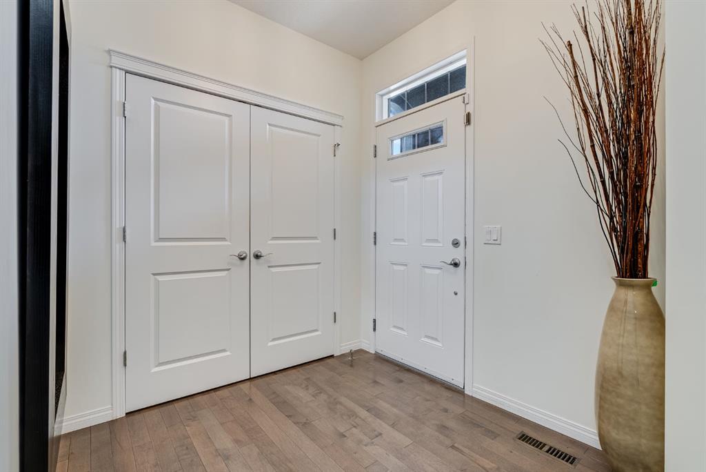 Additional image 2 of 117 Mahogany Place SE, Calgary, AB, T3M 1N9