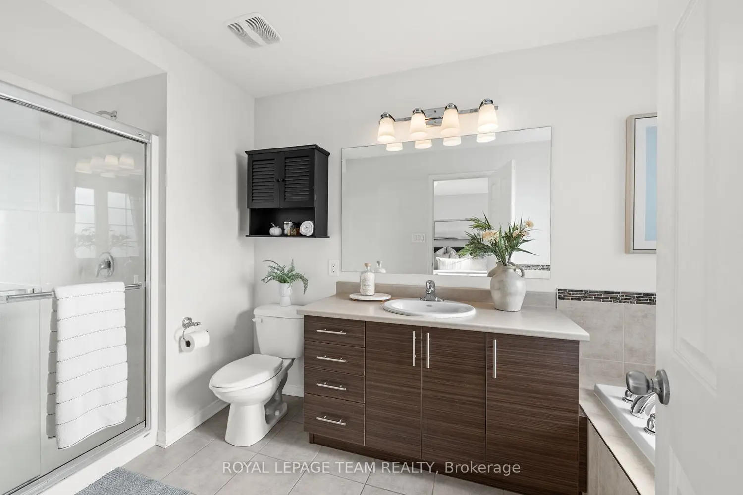 Additional image 16 of 102 Lochnaw Private