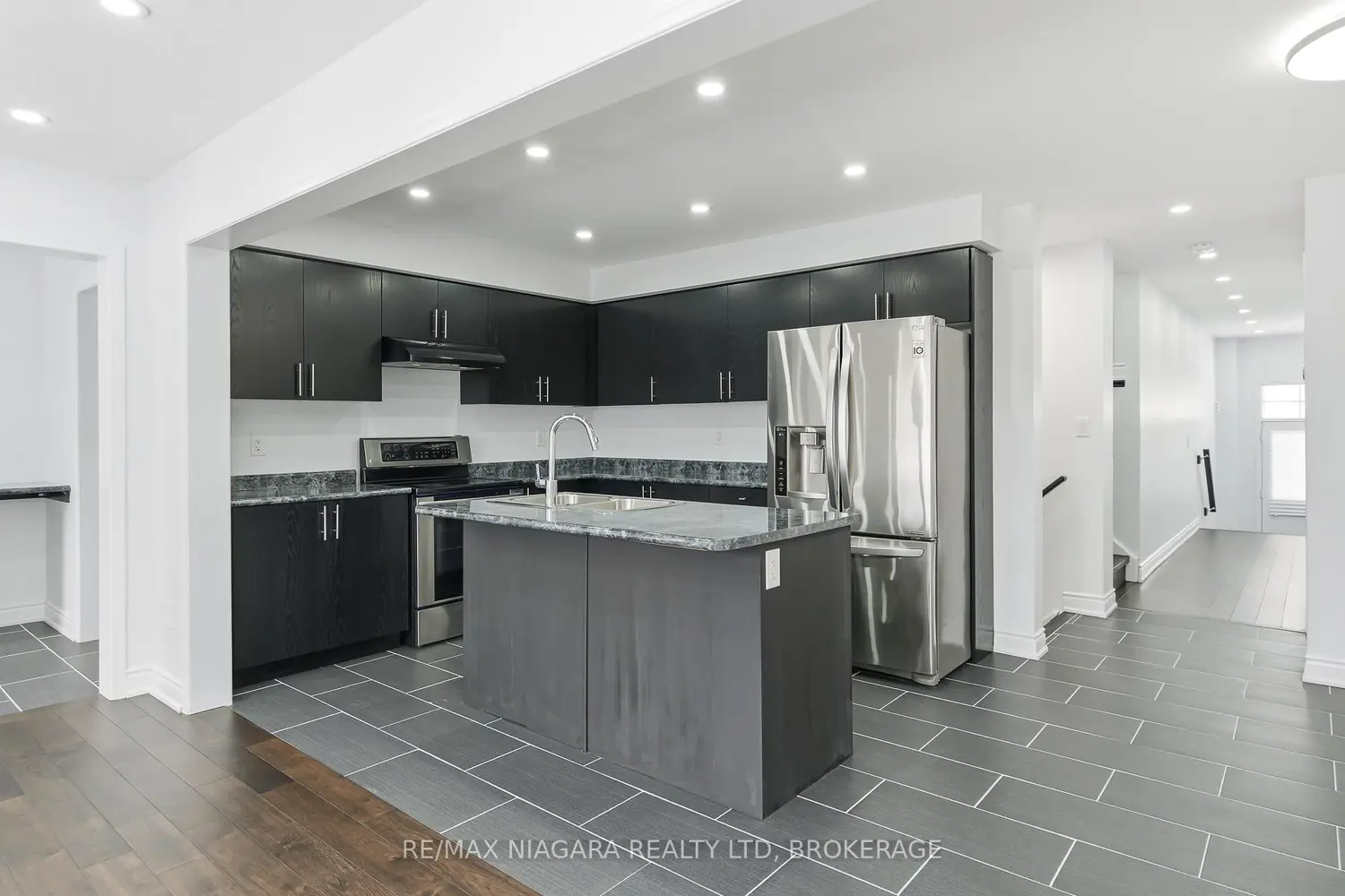 Additional image 5 of 8139 Buckeye Crescent