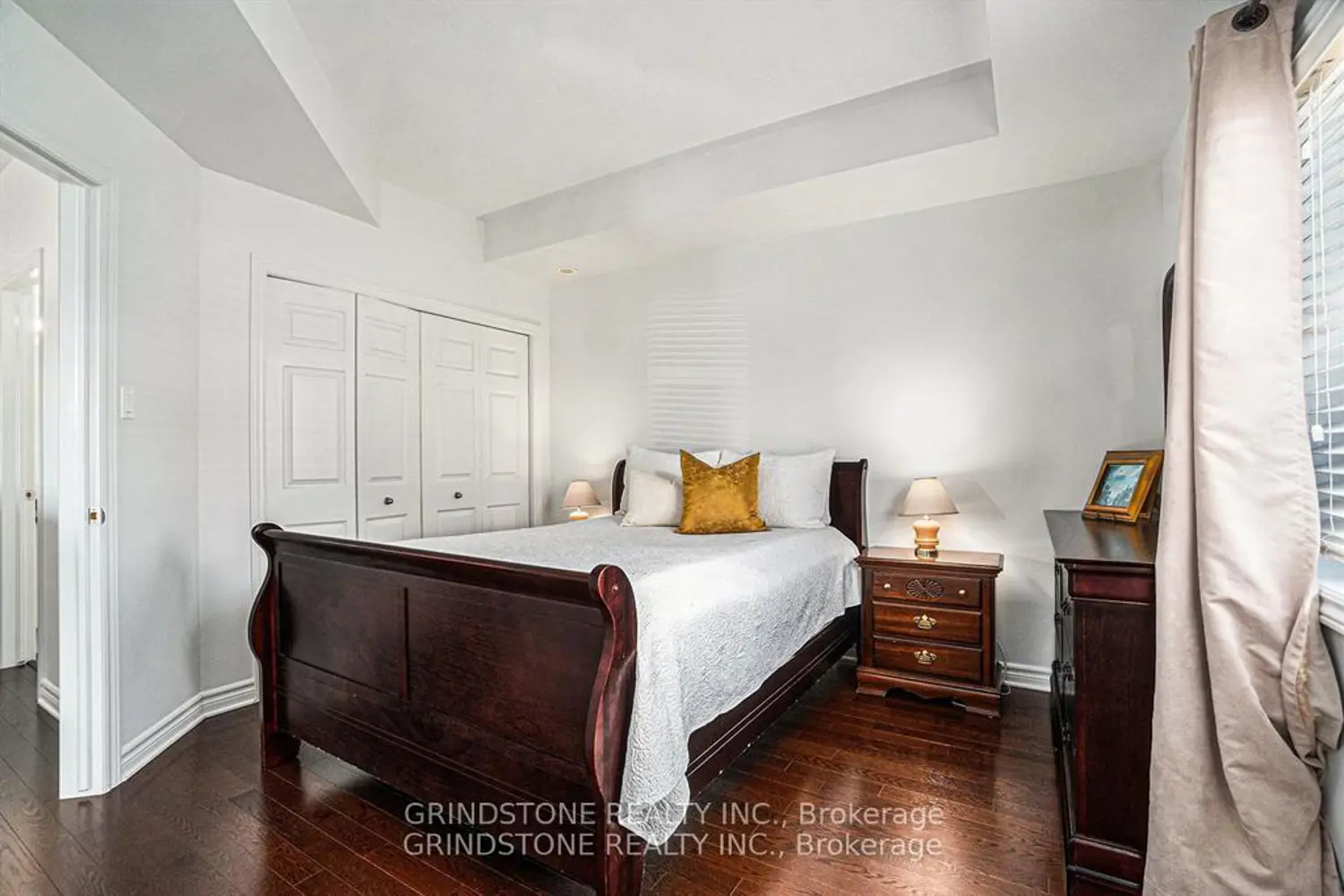 Additional image 14 of 137 Harthill Way L