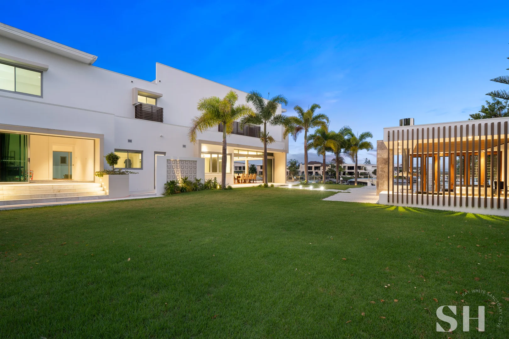 Additional image 4 of 1019 Edgecliff Drive, Sanctuary Cove QLD 4212