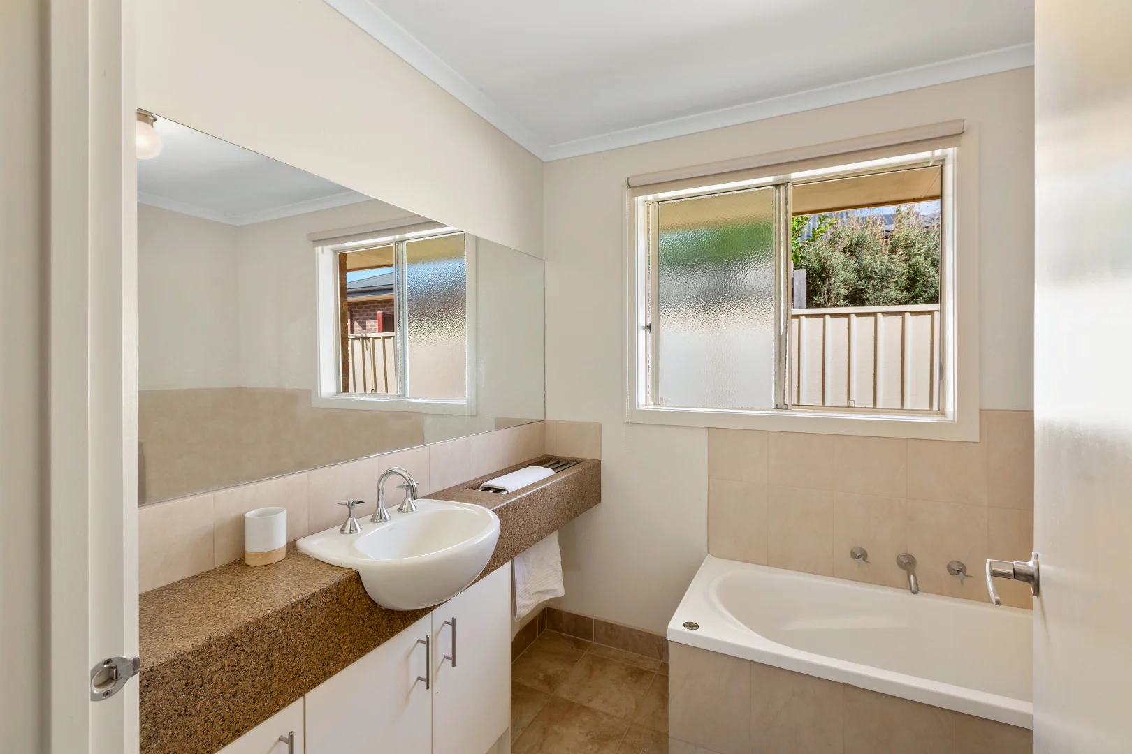 Additional image 8 of 2/3 Bellview Court, Mansfield VIC 3722