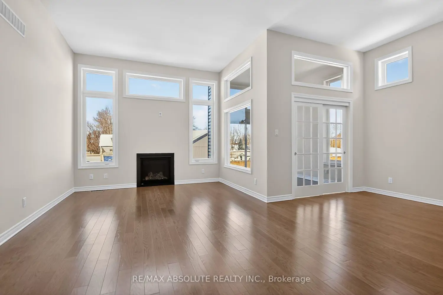 Additional image 7 of 654 Fisher Street