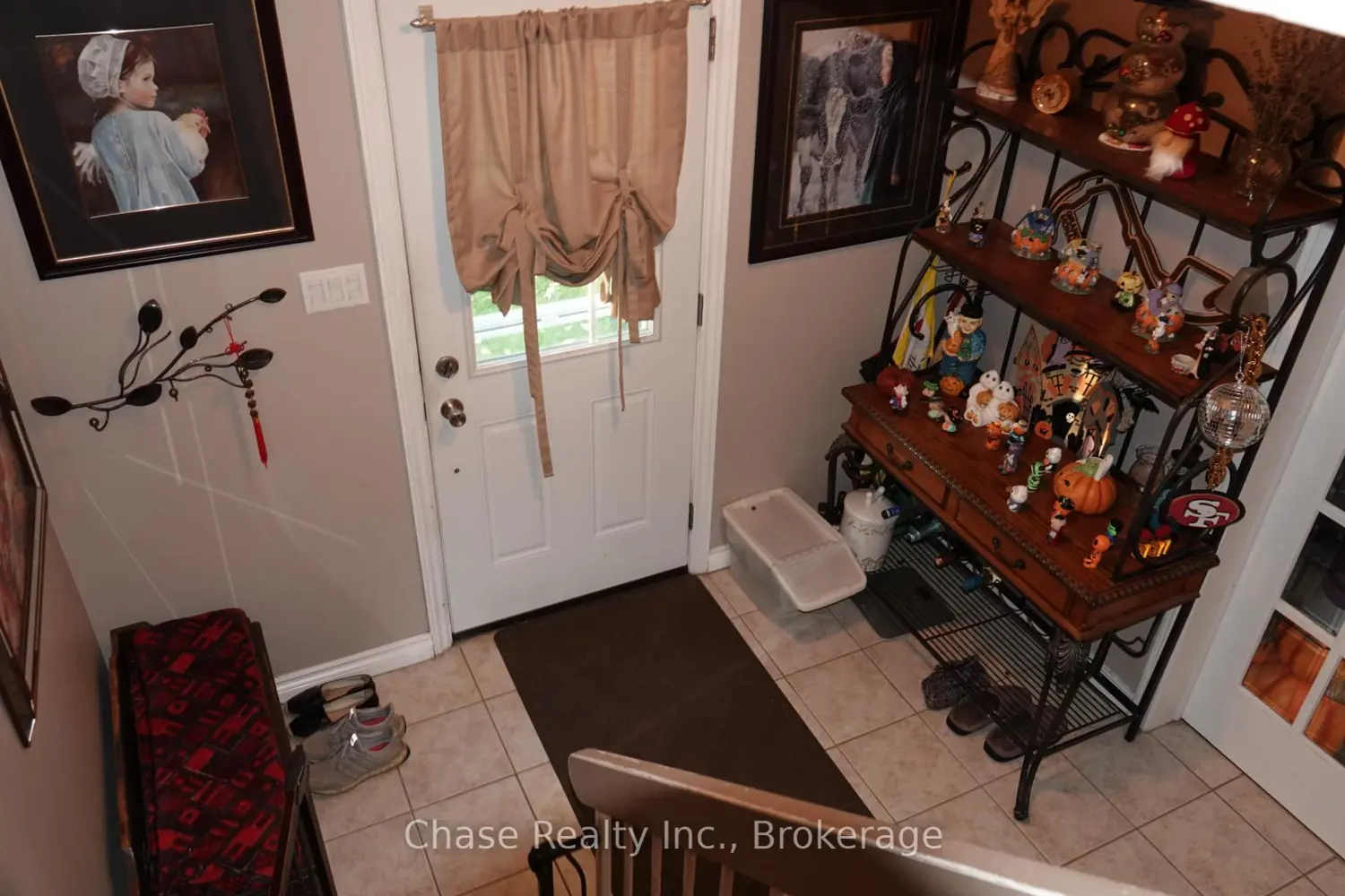 Additional image 11 of 5475 Lakeshore Road 9