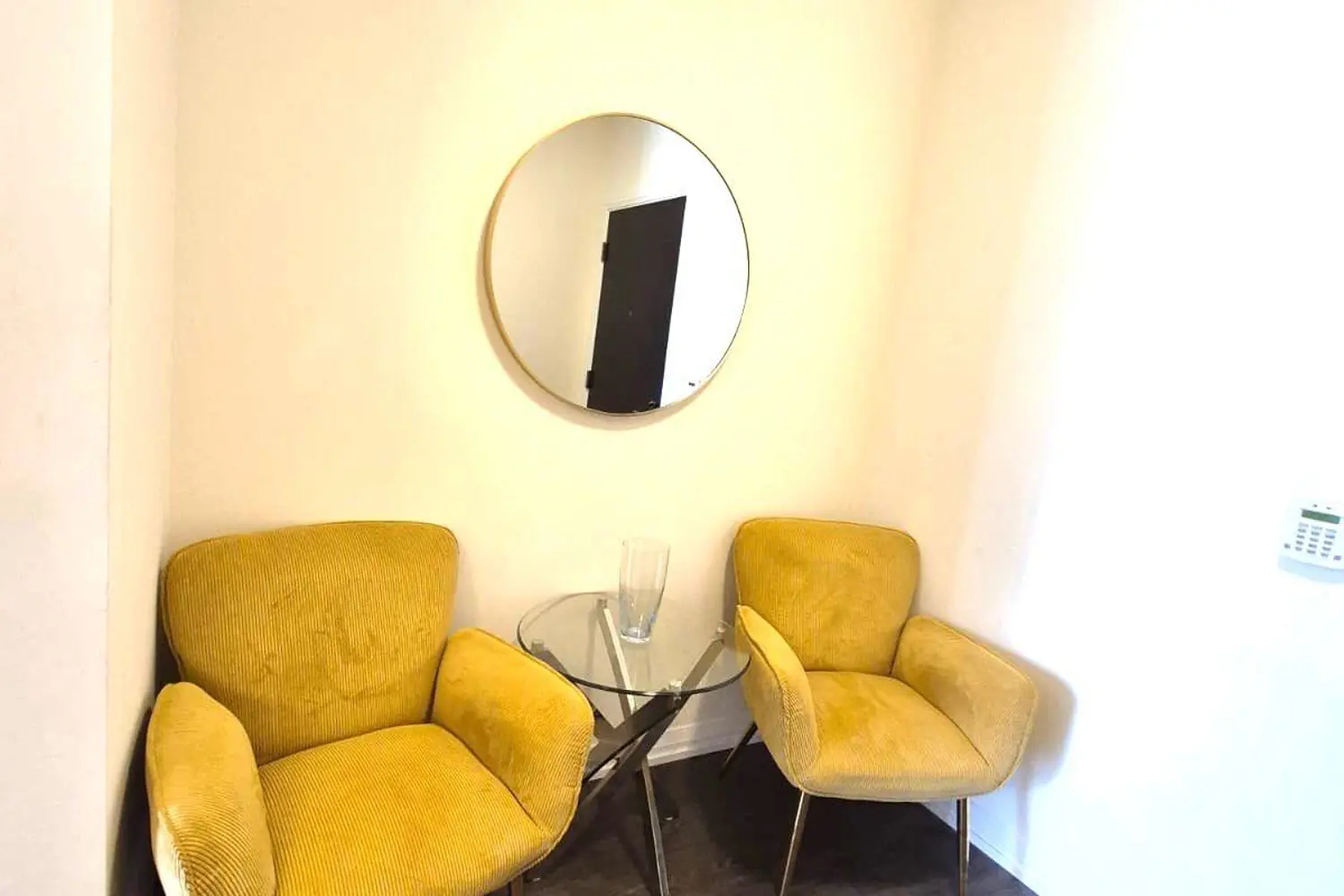 Additional image 2 of 101 Erskine Avenue 512