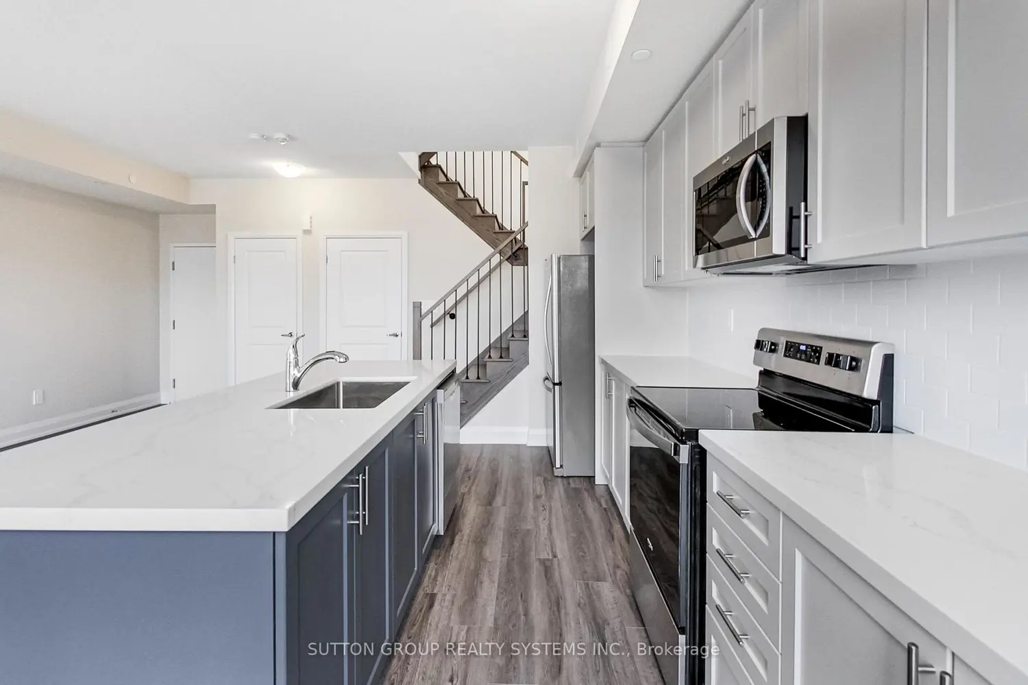 Additional image 6 of 1577 Rose Way 103
