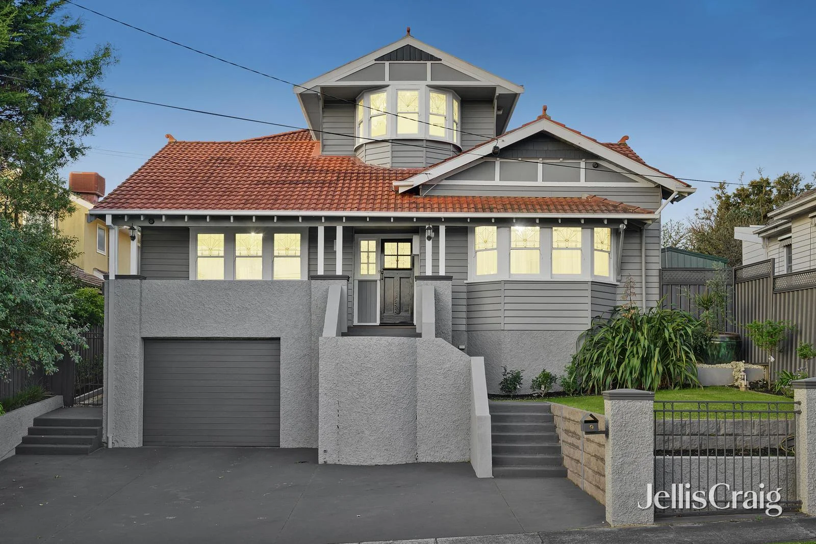 9 Hutchinson Street, Bentleigh VIC 3204