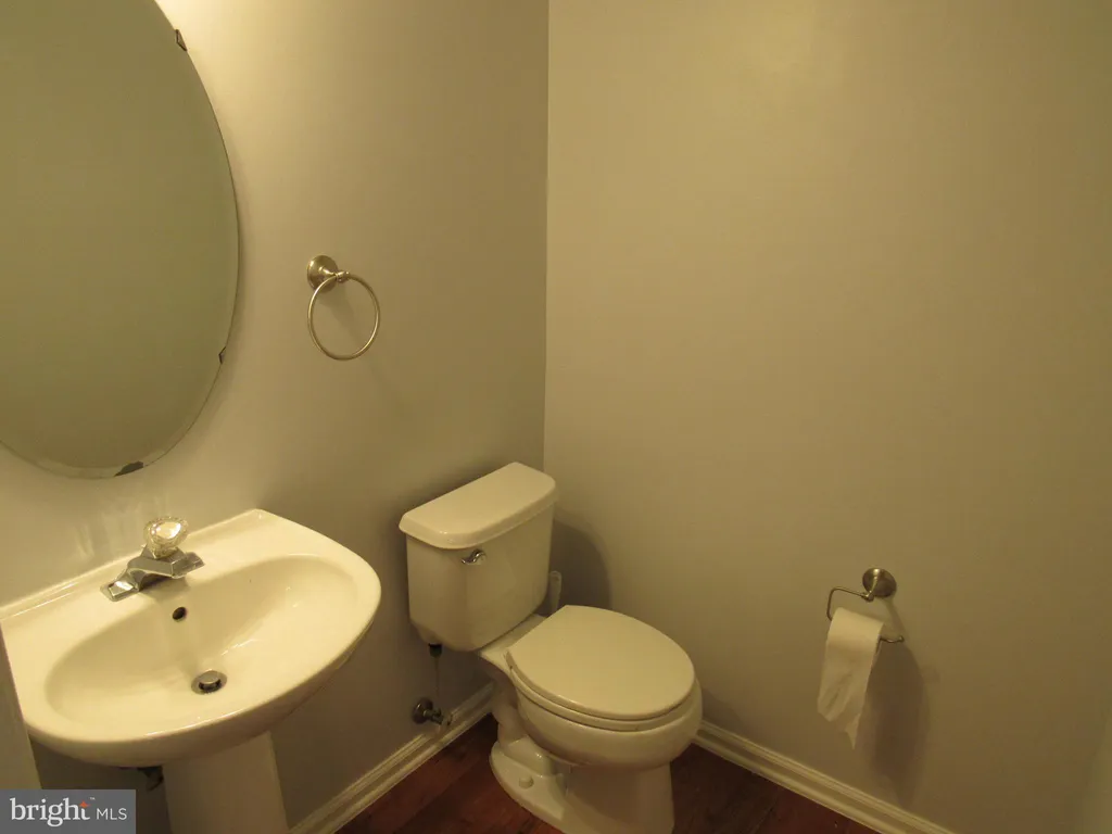 Additional image 4 of 37 W Kyla Marie Drive, Newark, DE 19702