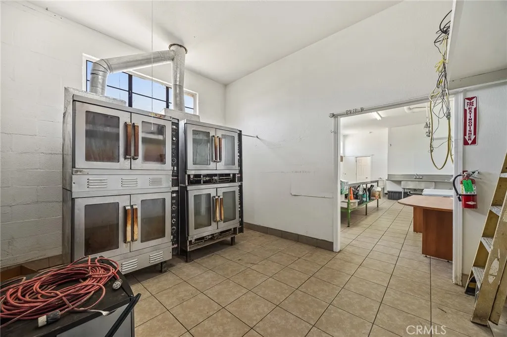 Additional image 43 of 33027 Road 159, Ivanhoe, CA 93235