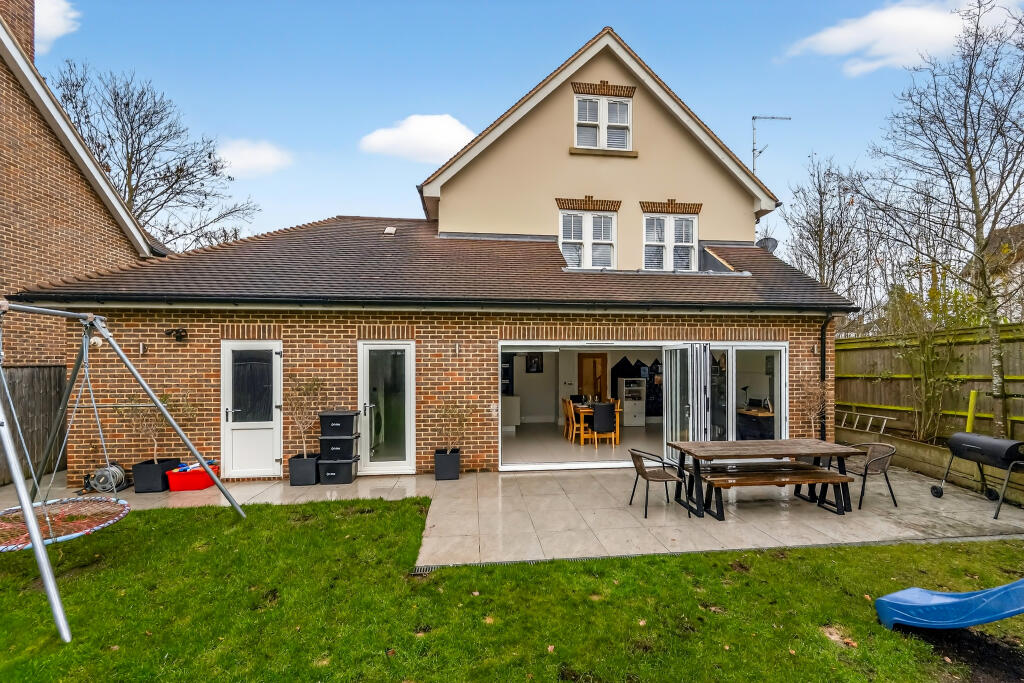 Additional image 24 of Watling Street, St. Albans, AL1