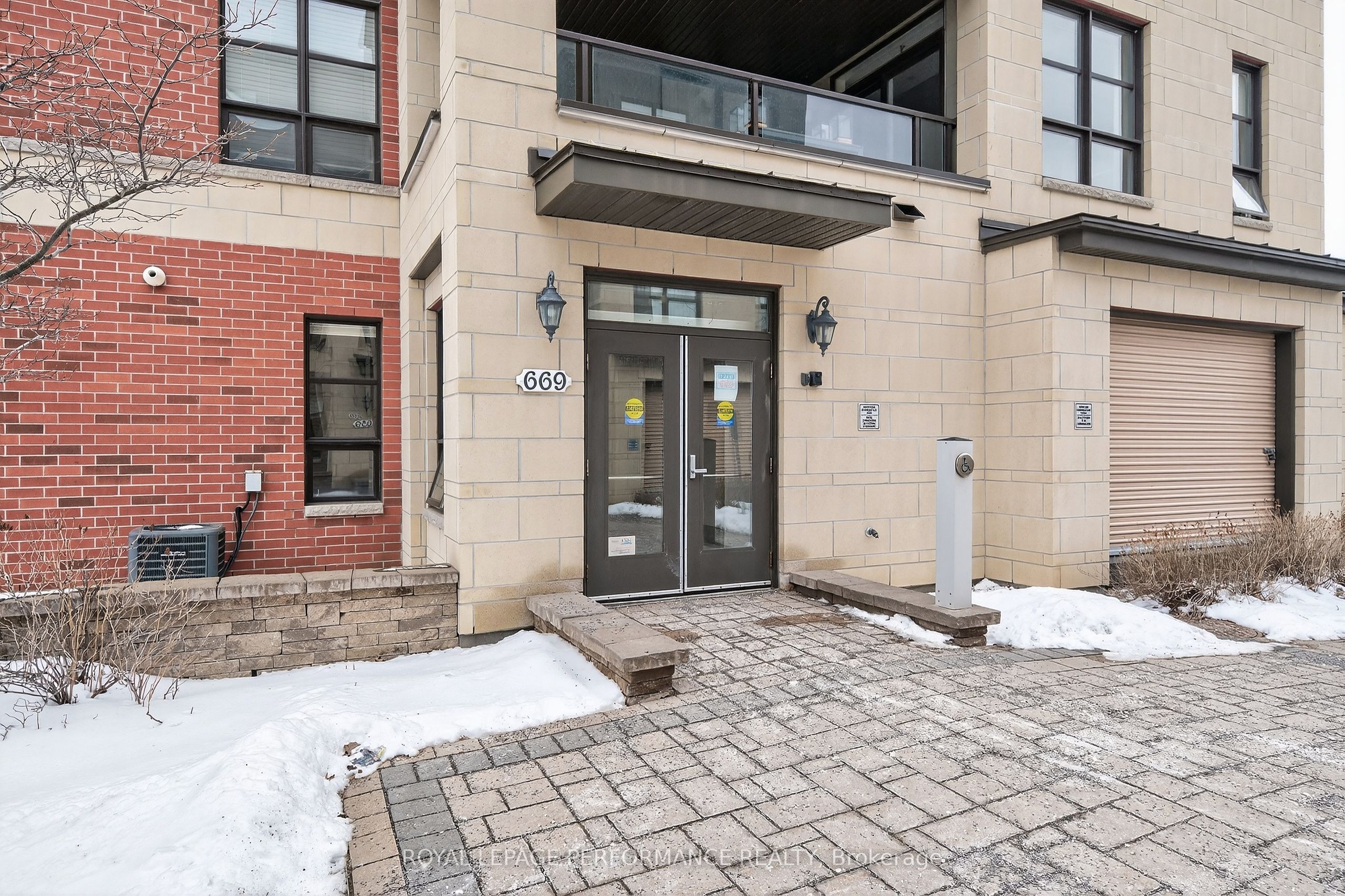 Additional image 3 of 305-669 Sue Holloway Drive, Ottawa, ON, K2J 5W4