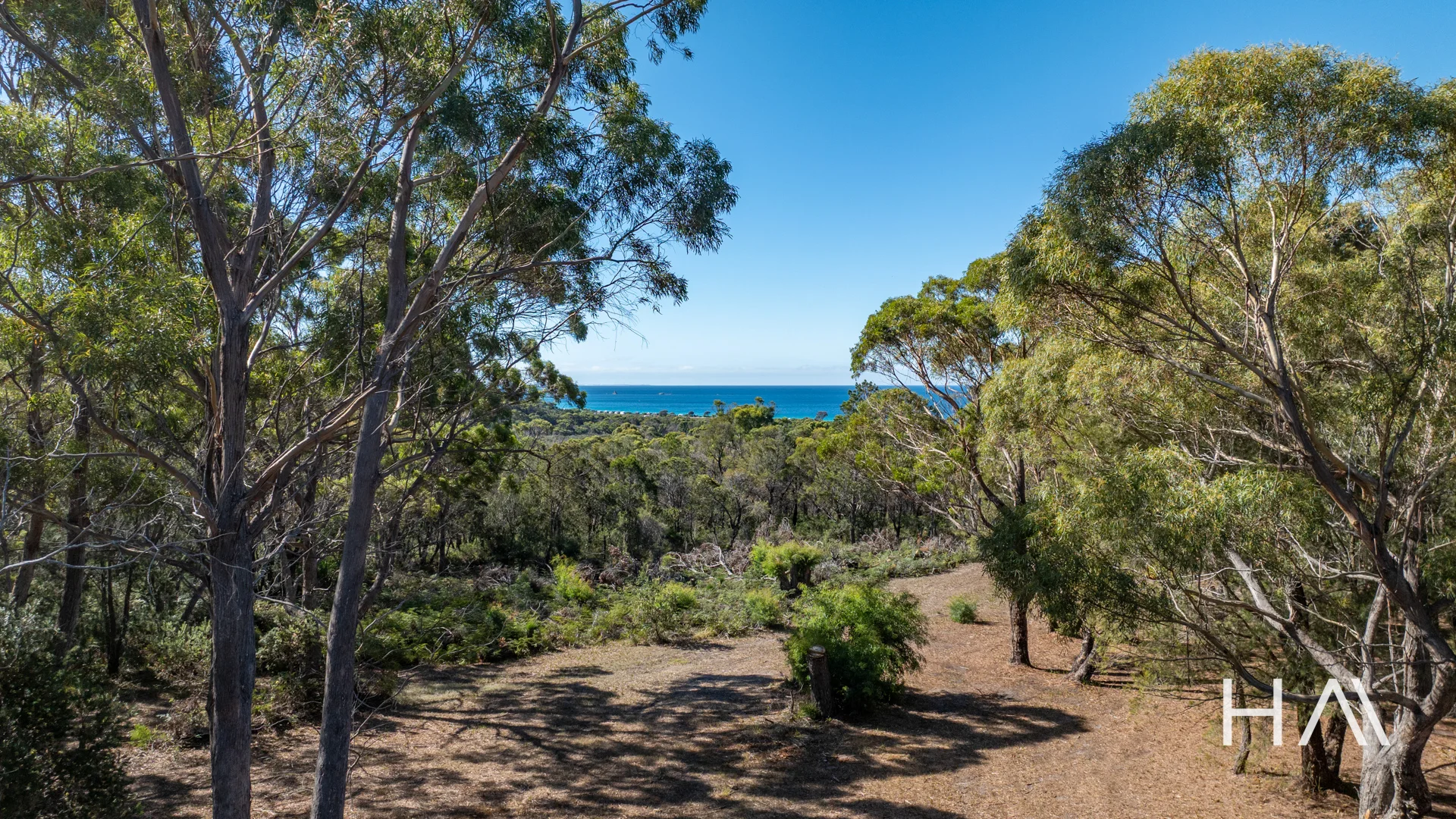 Additional image 6 of 279 Gardens Road, Binalong Bay TAS 7216