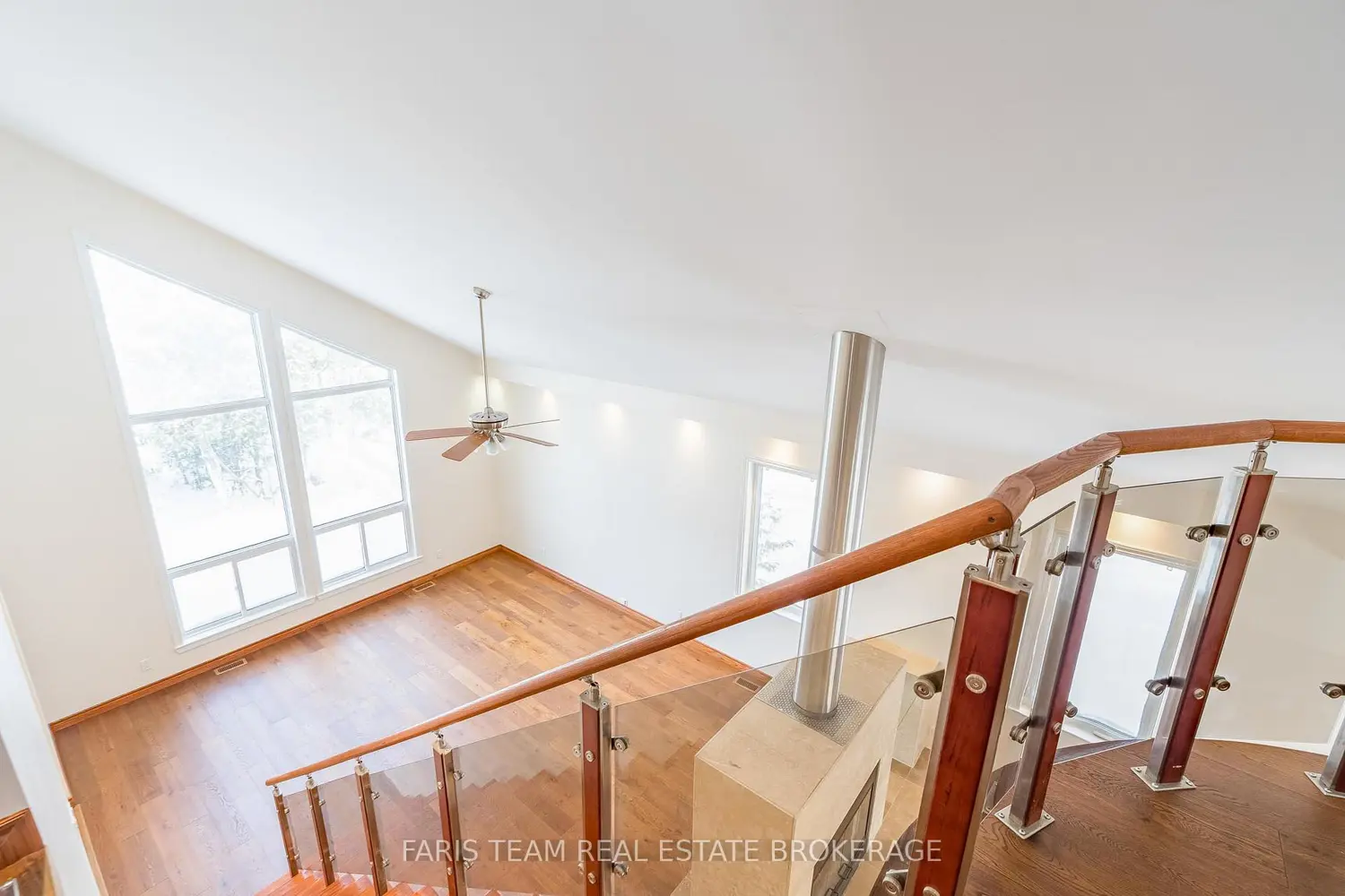 Additional image 10 of 2384 Champlain Road