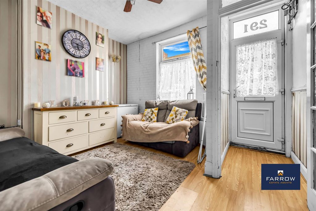 Additional image 4 of 3 bed terraced house for saleWeelsby Street, Grimsby DN32