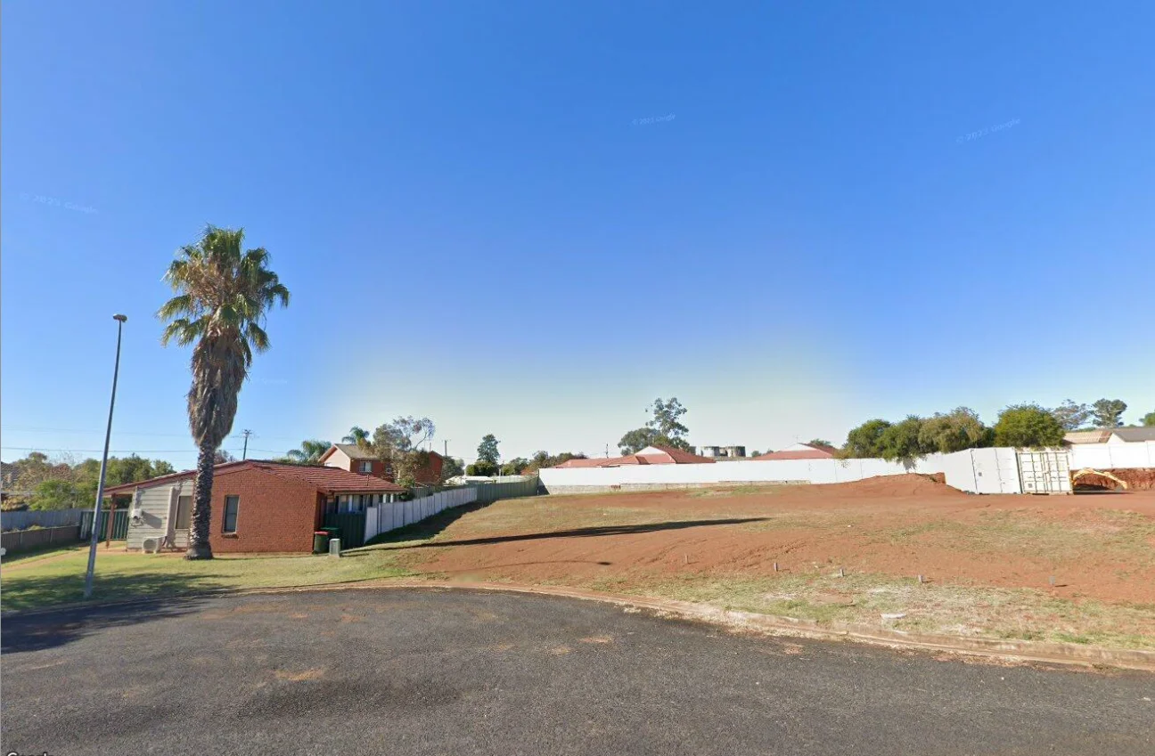 14 Bangalla Crescent, Wellington NSW 2820