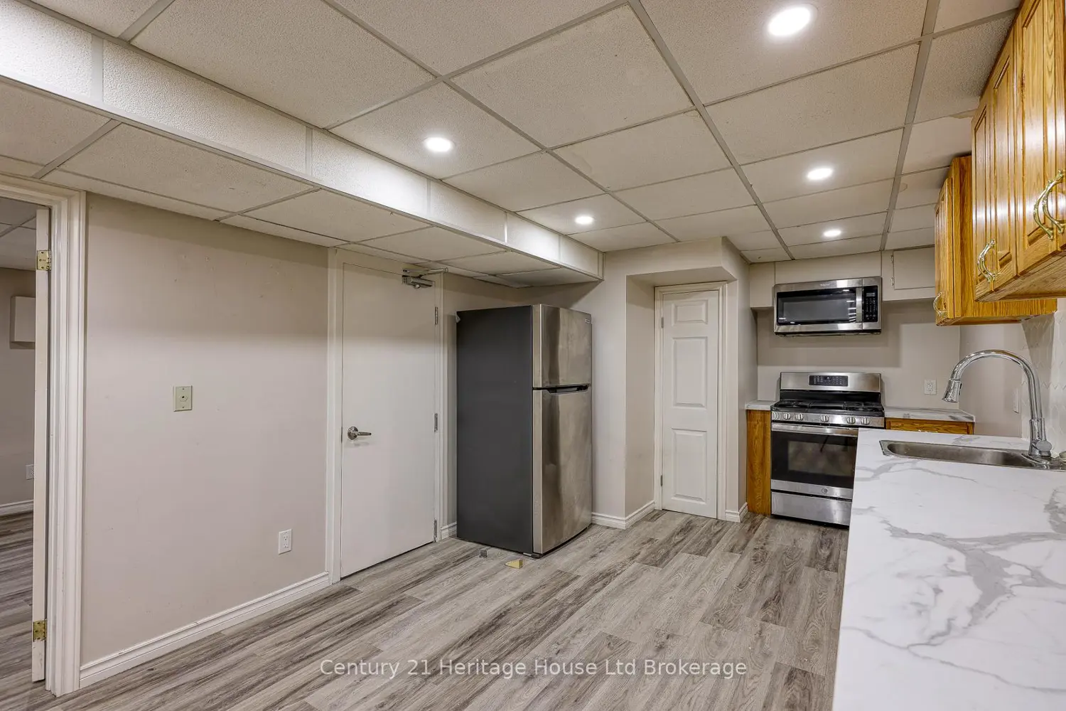 Additional image 9 of 719 Peel Street