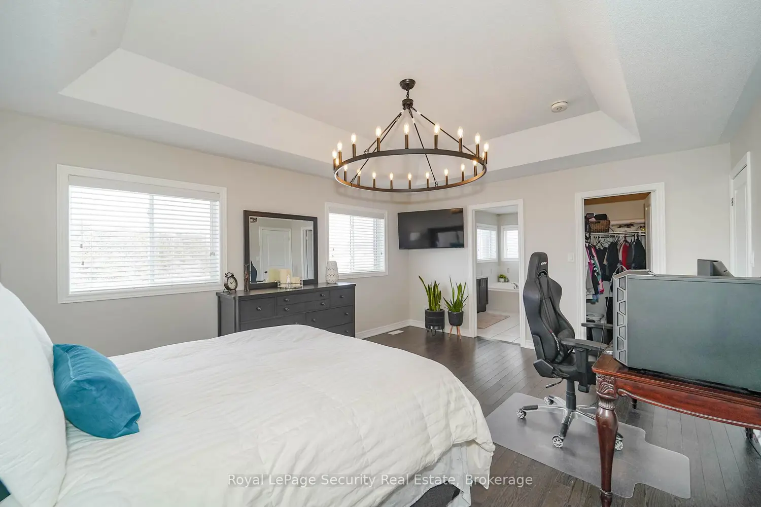 Additional image 14 of 77 Pierce Place