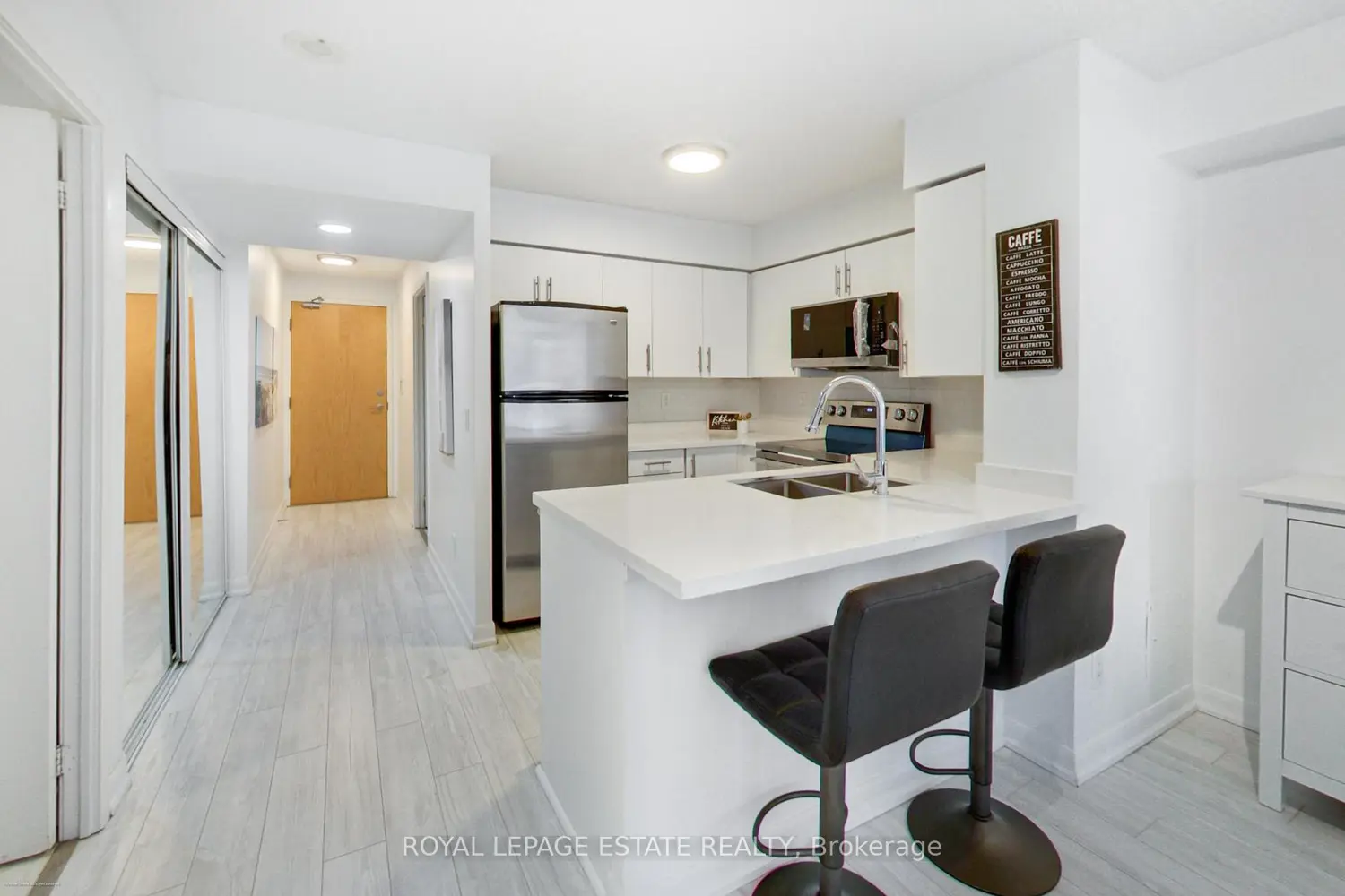 Additional image 9 of 4978 Yonge Street 808