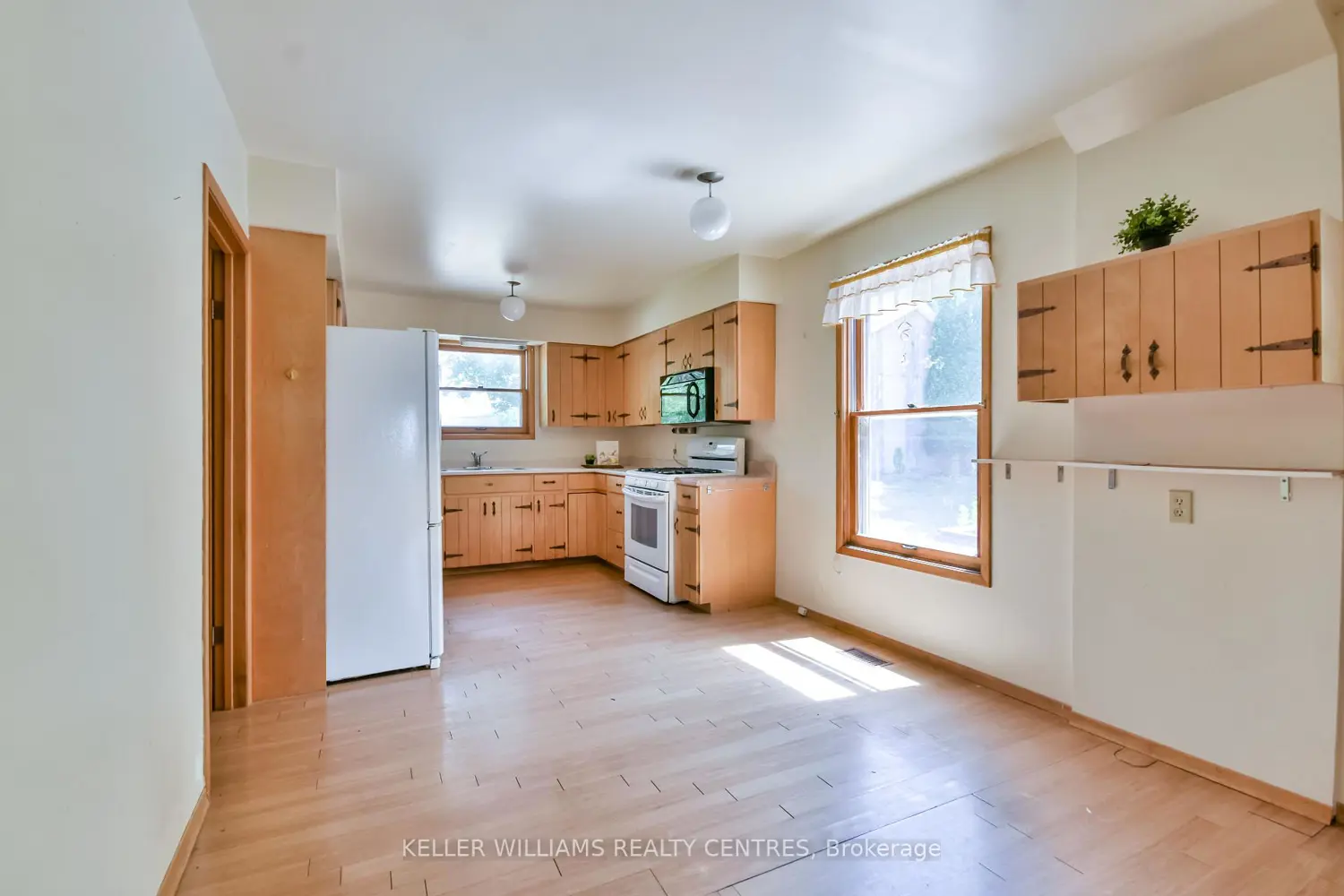 Additional image 6 of 2928 12 Line