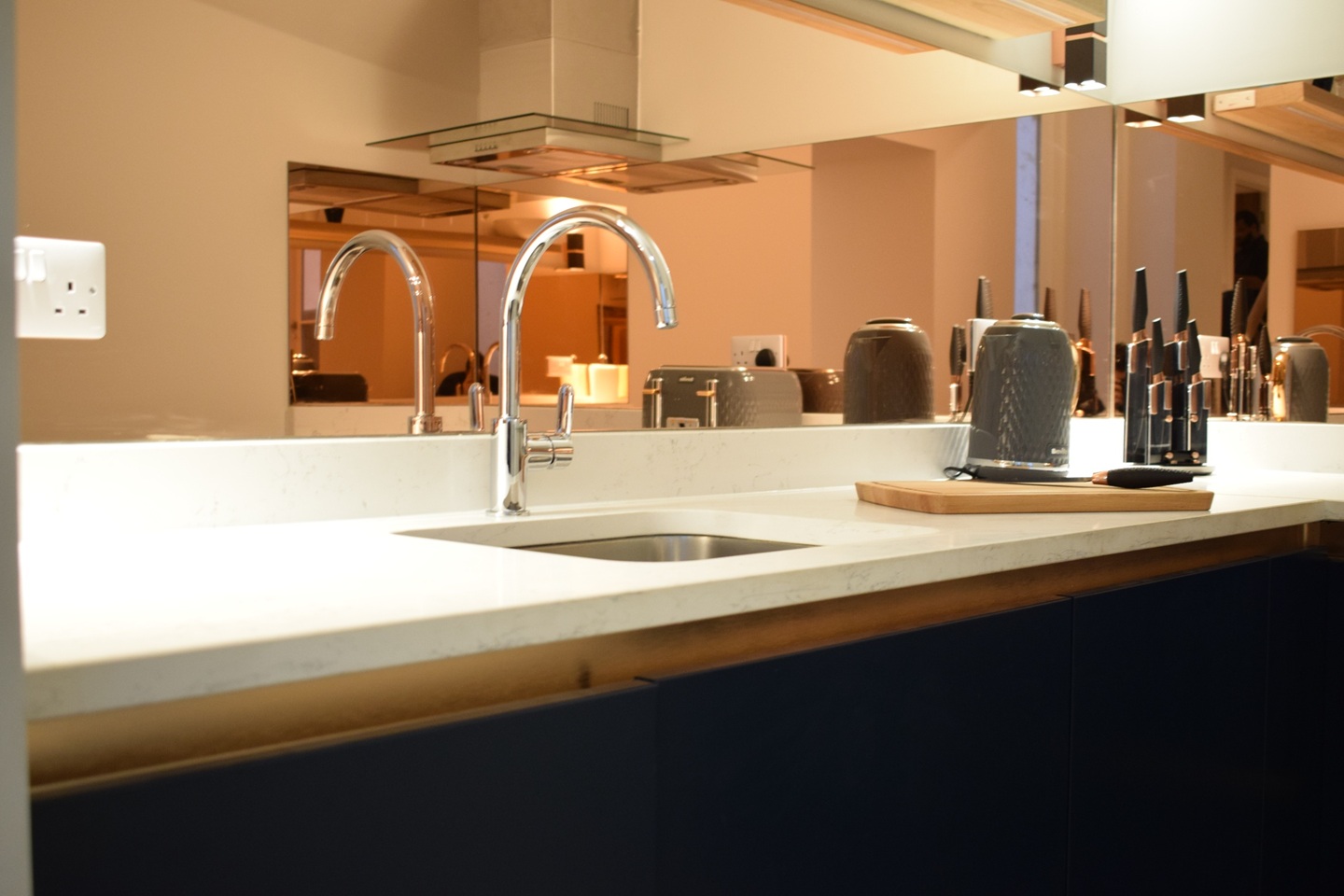 Additional image 37 of 2 Bed Flat, Blake House, SW1V, N1 7GU