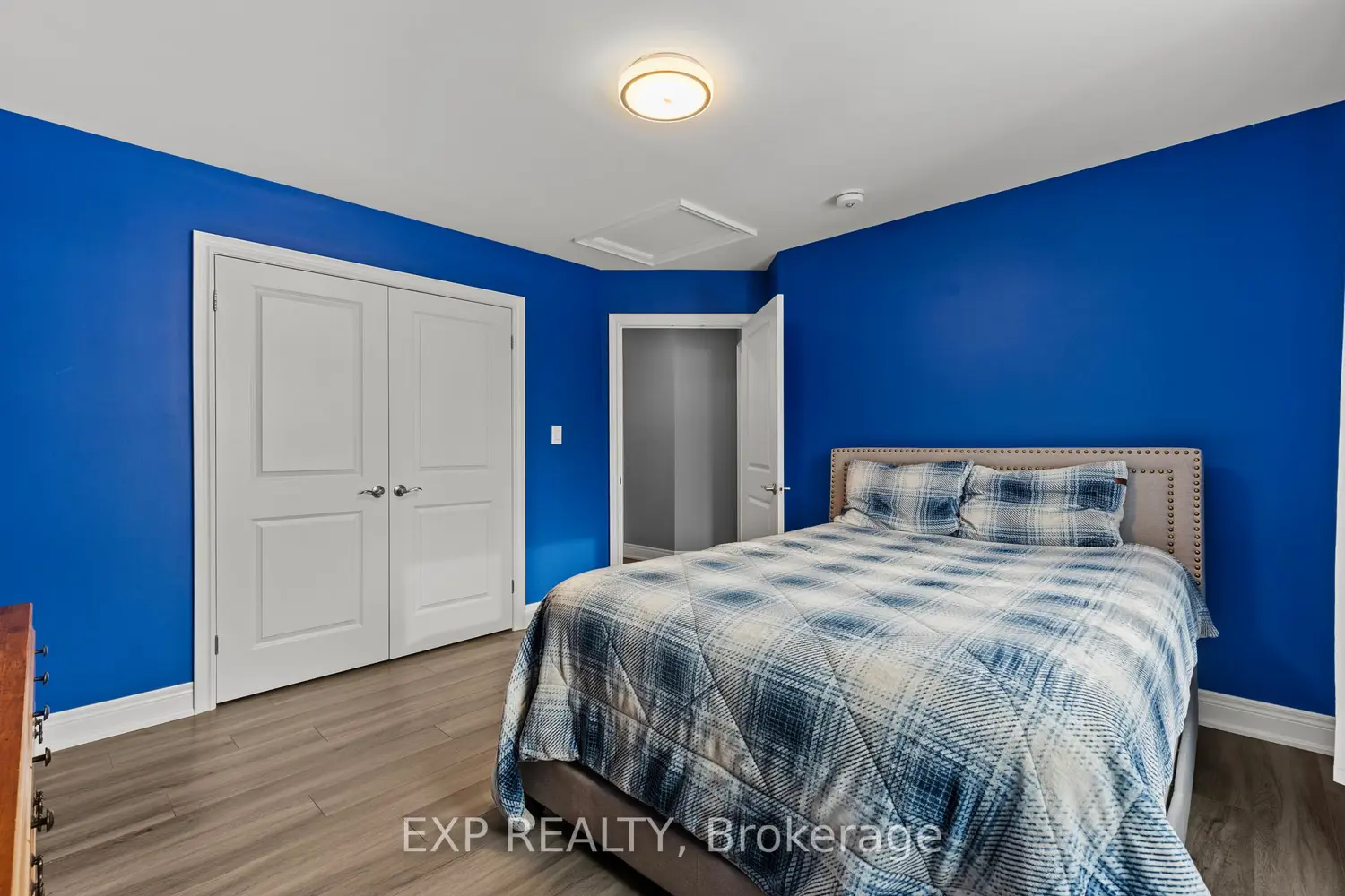 2756 Arrowsmith Court photo 4