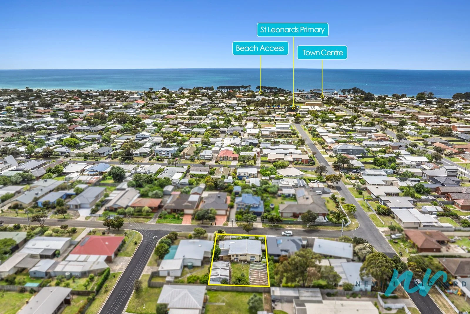 34 Thomson Boulevard, St Leonards VIC 3223