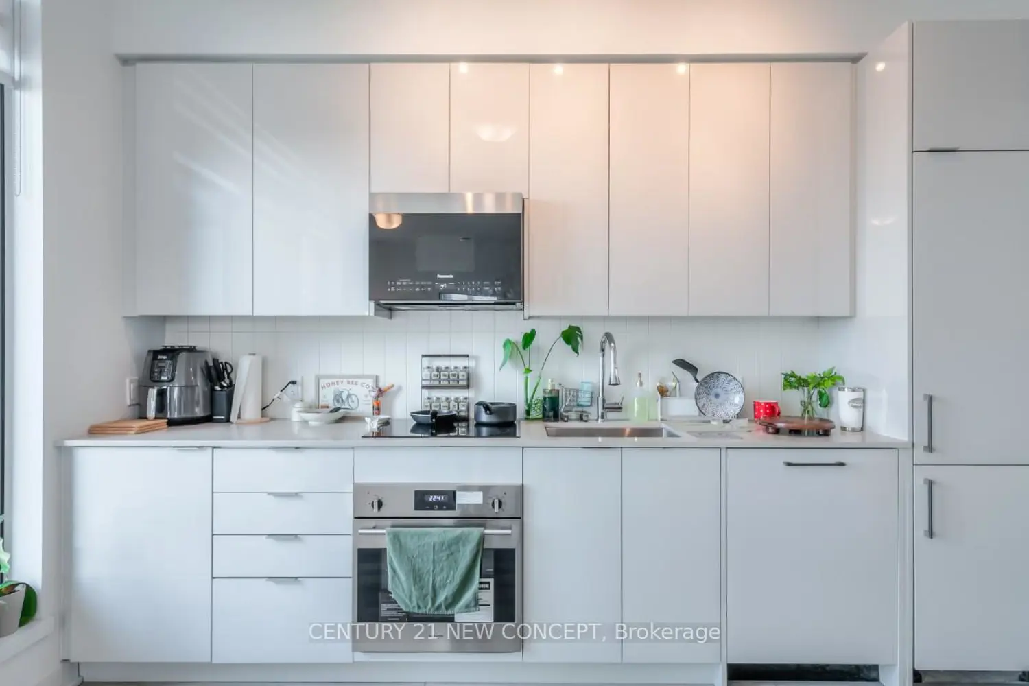 Additional image 5 of 2920 Highway 7 Road 3301