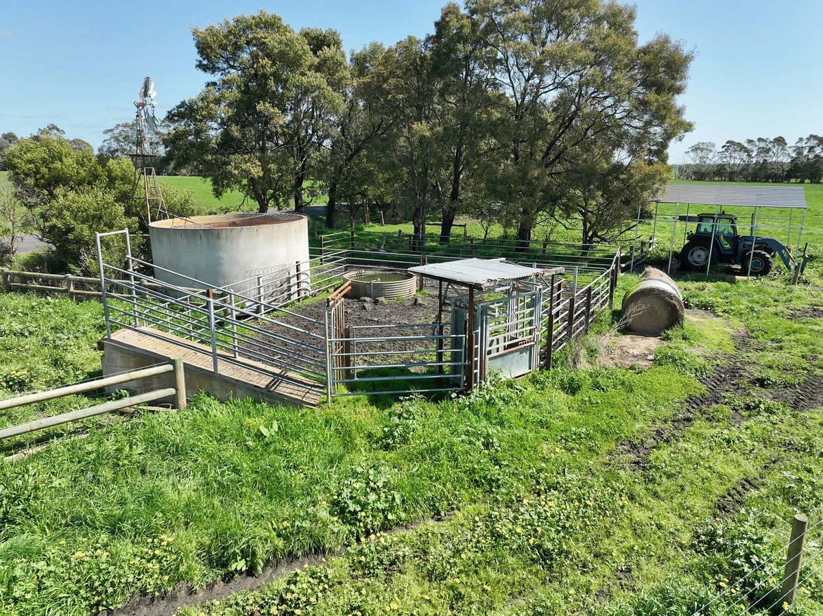Additional image 8 of 260 Swan Marsh-Stonyford Road, Pirron Yallock VIC 3249