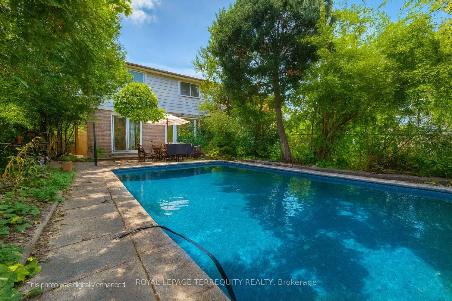 Additional image 16 of 1704 Oberon Crescent