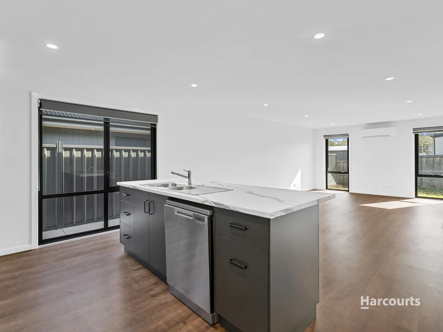 Additional image 3 of 2/3 Chevalier Street, Campania TAS 7026