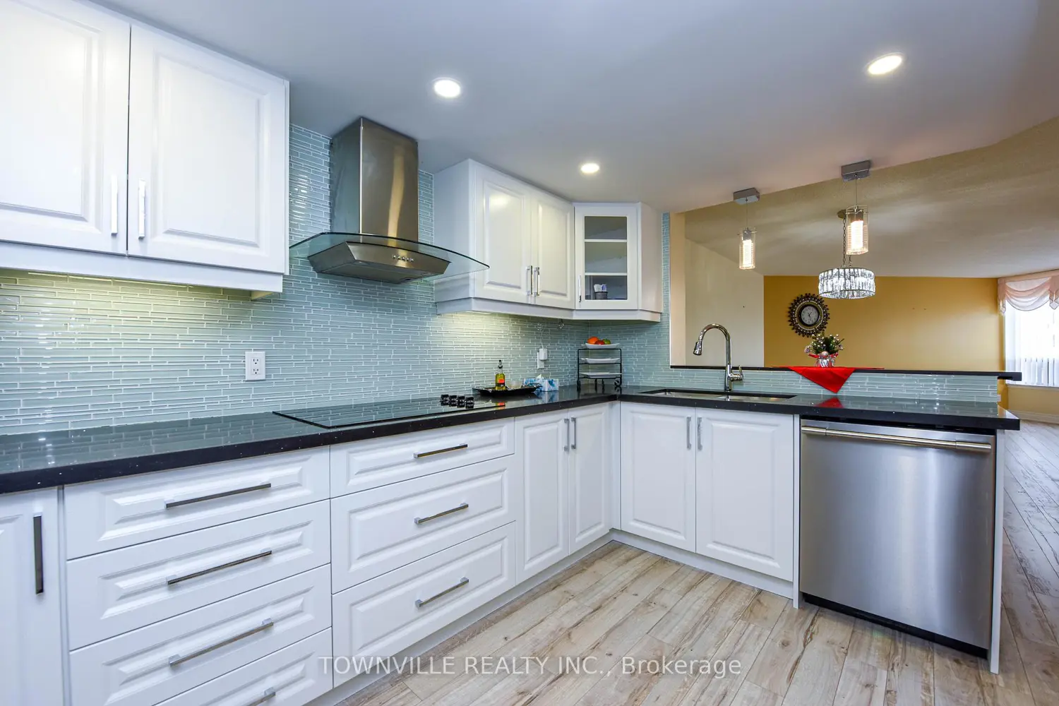 Additional image 8 of 1101 Steeles Avenue