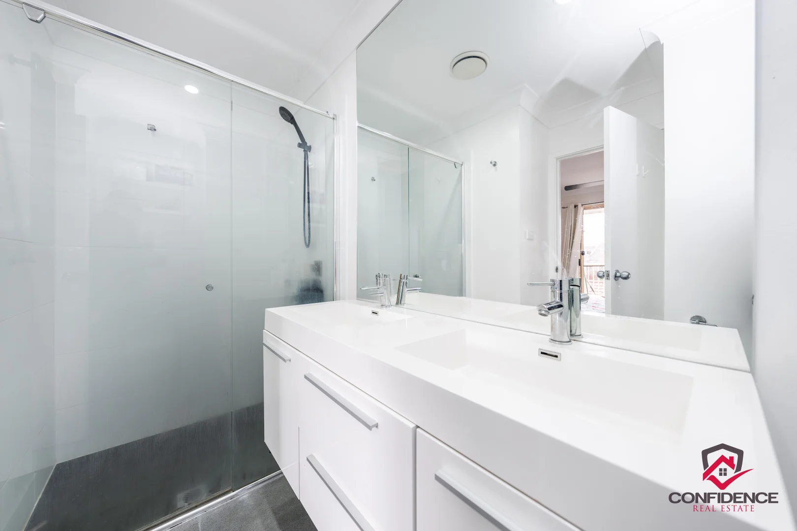 Additional image 11 of 60b/12 Albermarle Place, Phillip ACT 2606