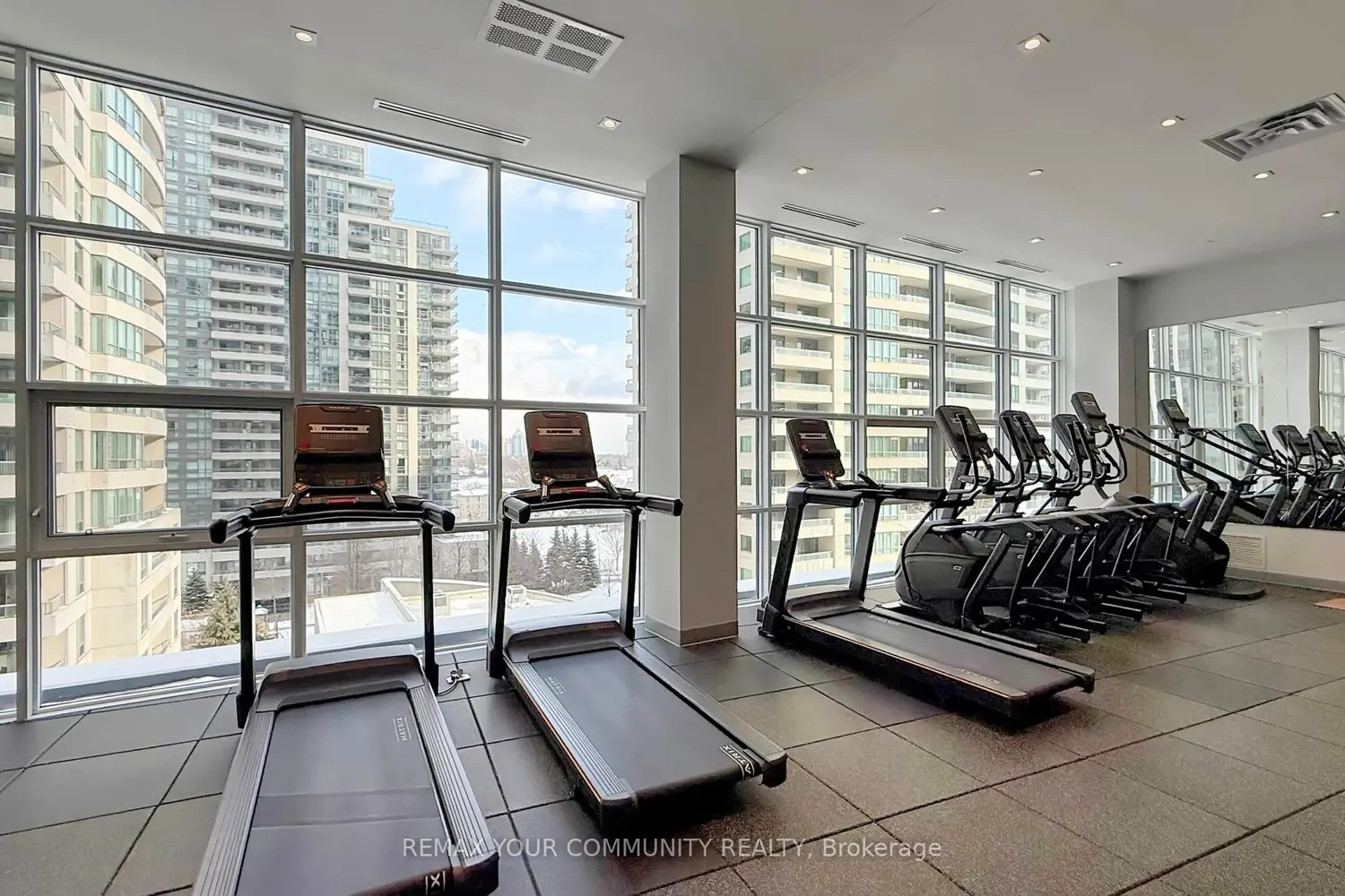 Additional image 11 of 4955 Yonge Street 2117
