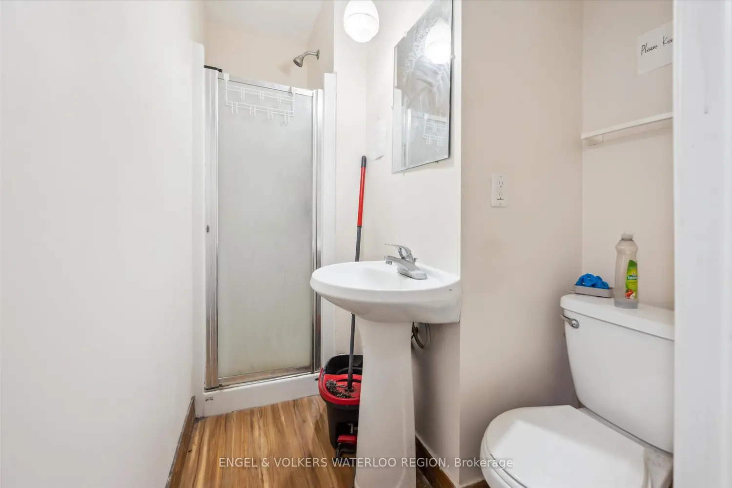 Additional image 11 of 155 University Avenue