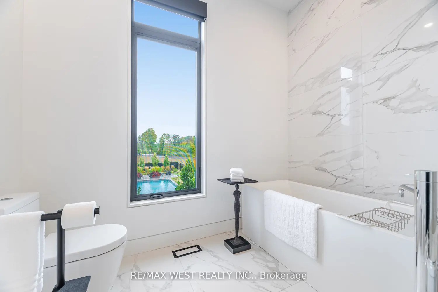 Additional image 5 of 83 Navigation Drive