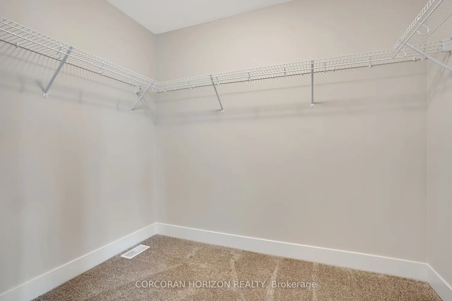 Additional image 11 of 24 Moon Crescent