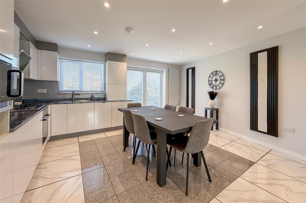 Additional image 17 of Cell Barnes Lane, St. Albans, Hertfordshire, AL1