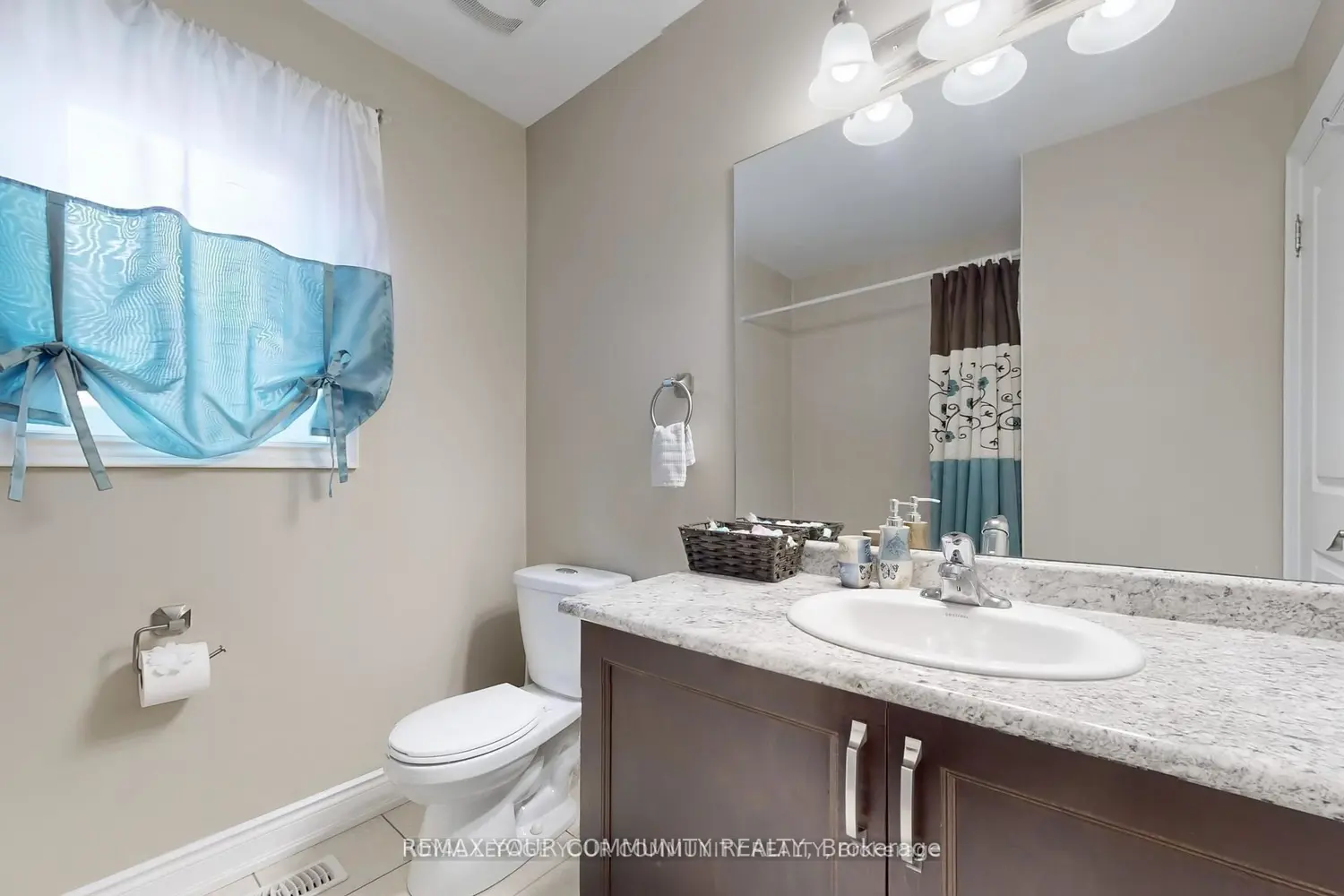 Additional image 11 of 19 Richmond Park Drive