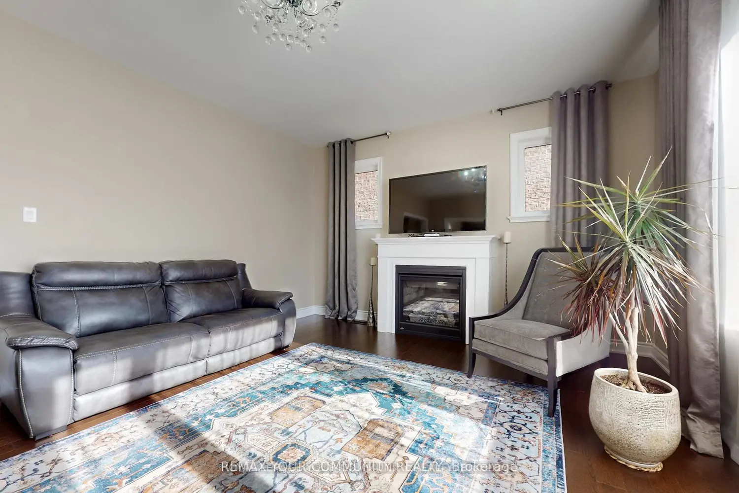 Additional image 5 of 19 Richmond Park Drive