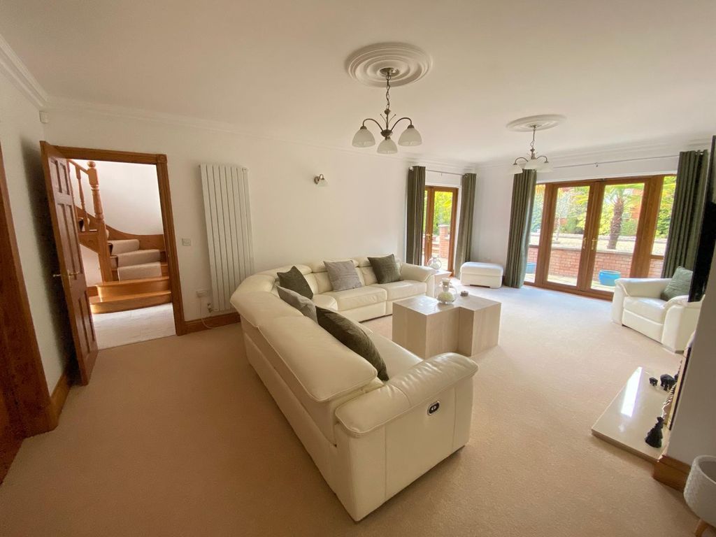 Additional image 2 of 4 bed detached house for saleNant Celyn, Crynant, Neath, Neath Port Talbot. SA10