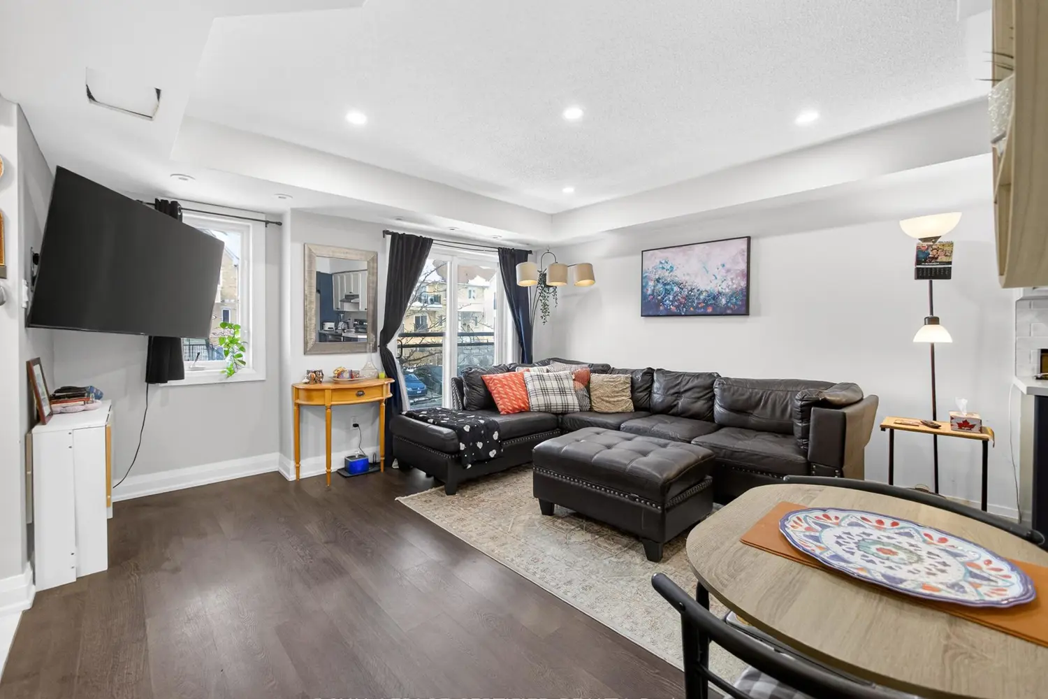 Additional image 9 of 4975 Southhampton Drive 156