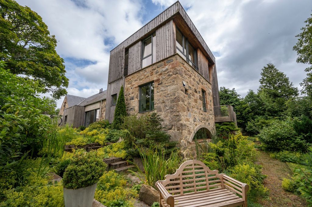 6 bed detached house for saleBogbain Mill, Conon Bridge IV7