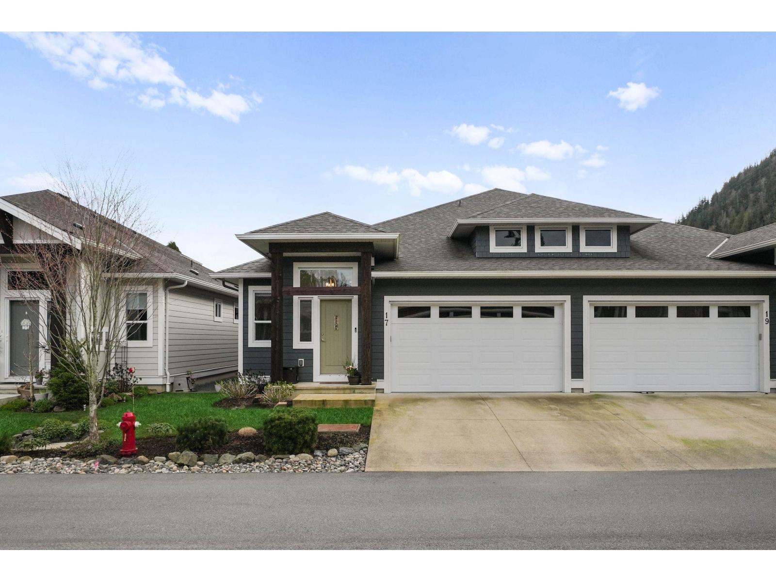 17 628 MCCOMBS DRIVE