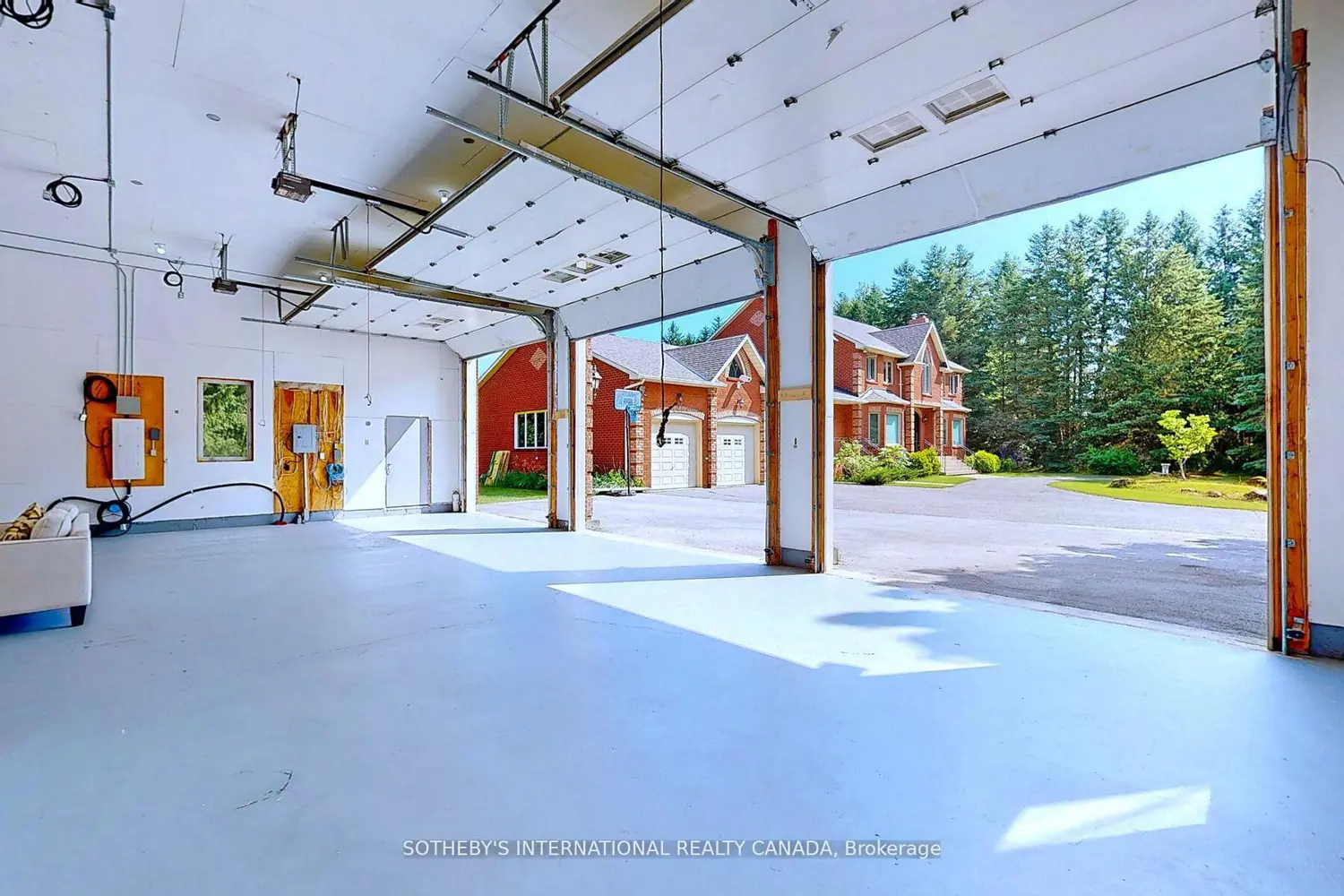 Additional image 8 of 452 Feasby Road