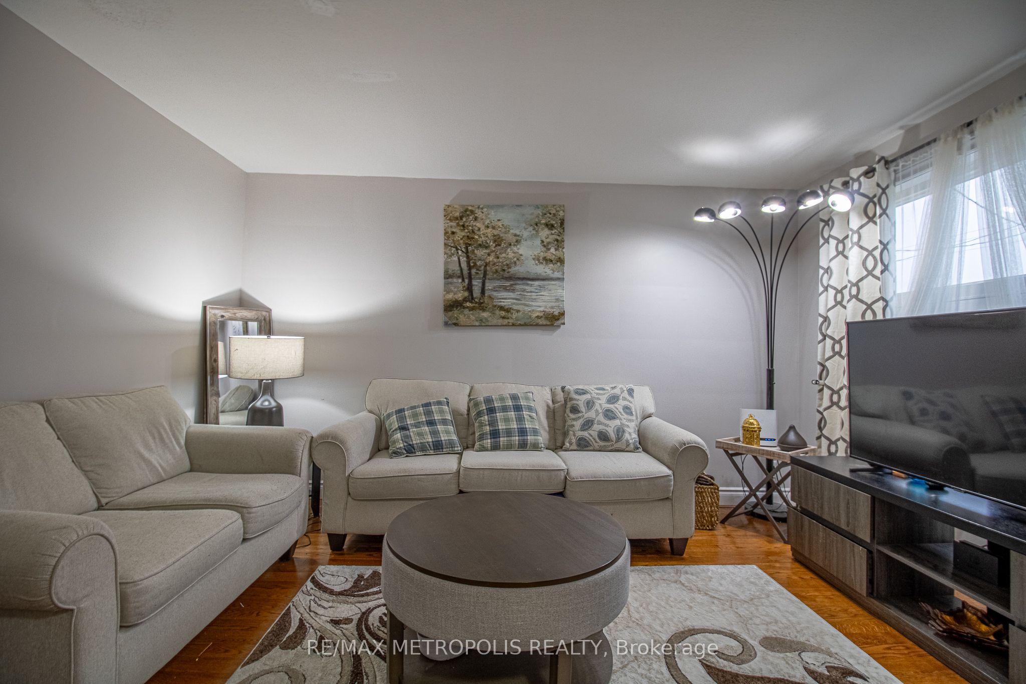 Additional image 3 of 1098 Cedar Street, Oshawa, ON, L1J 3R9