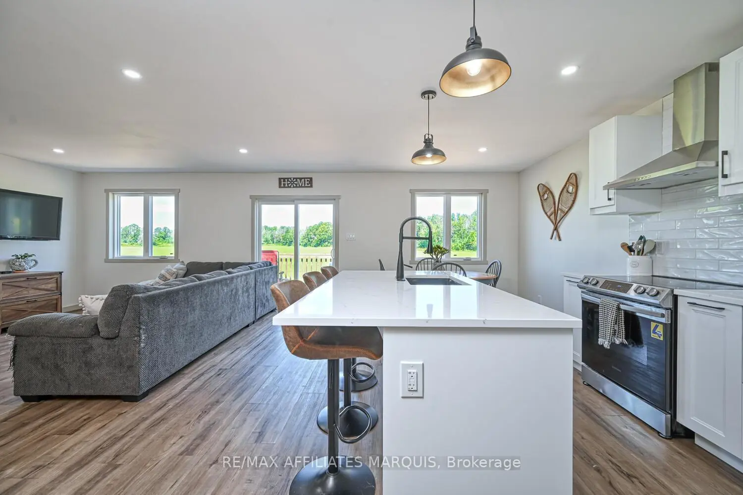 Additional image 5 of 1162 Rideau River Road