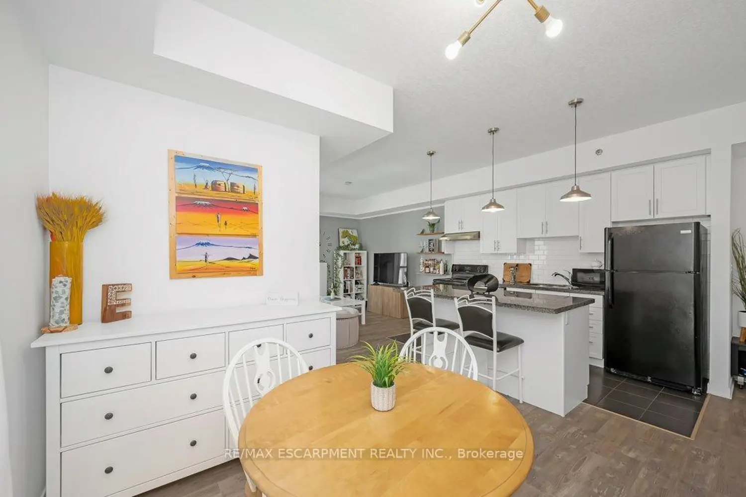 Additional image 6 of 90 Charlton Avenue 302