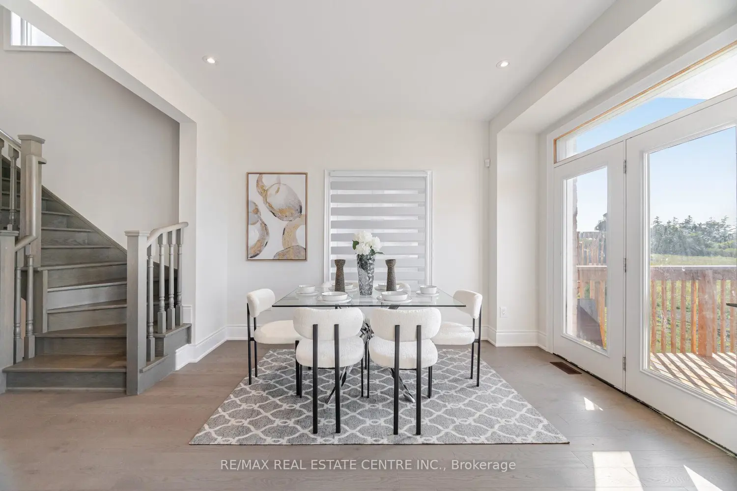 Additional image 10 of 20 Foxsparrow Road