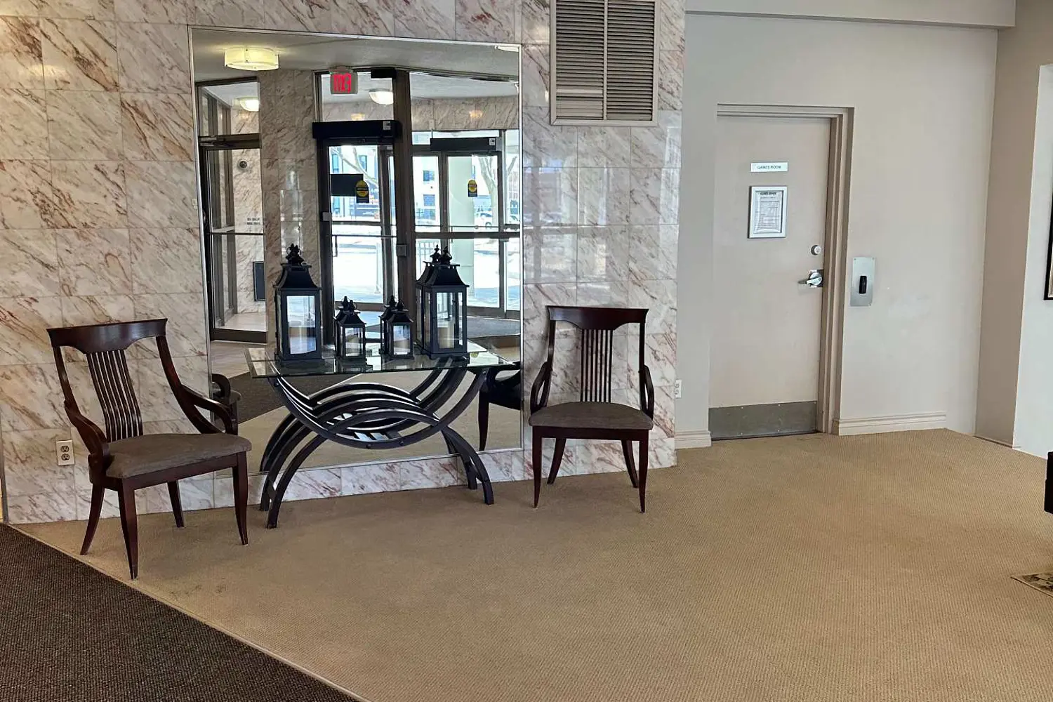 Additional image 13 of 2323 Confederation Parkway Ph03