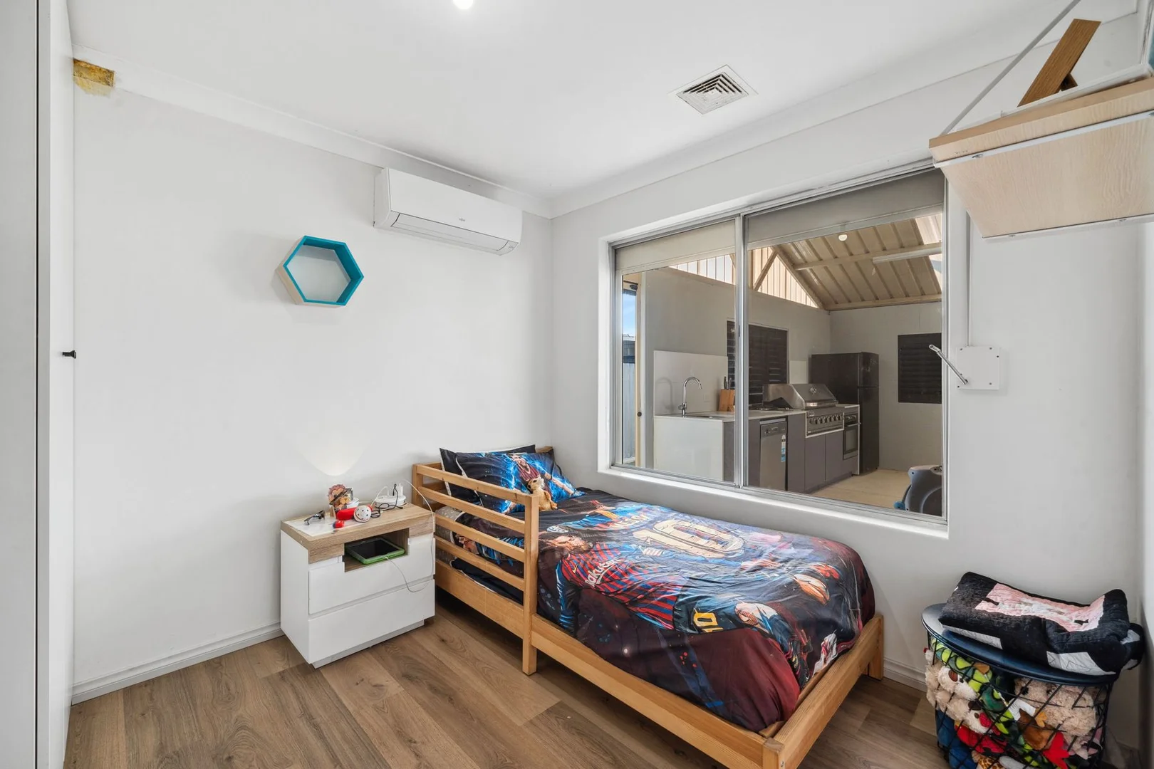 Additional image 16 of 10 Isdell Place, Gosnells WA 6110